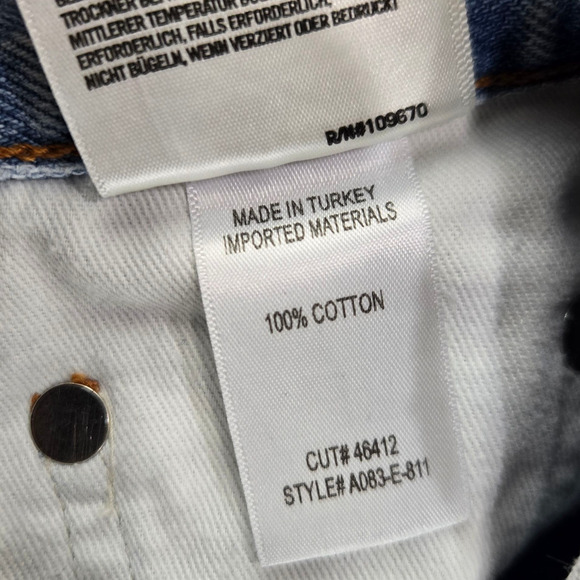 AGOLDE Parker Cutoff Shorts High Rise Distressed Light Wash Denim Shorts Size 24 - Picture 6 of 7